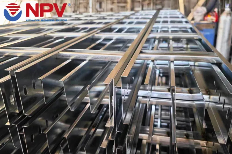 Thang cáp mạ kẽm nhúng nóng
