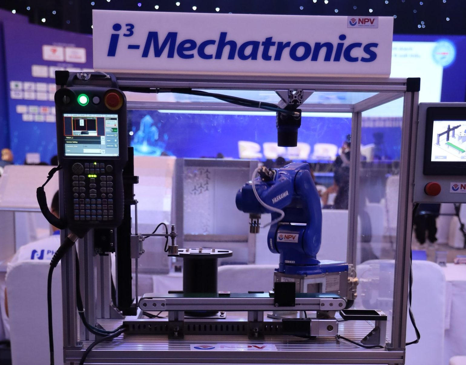 Robot Yaskawa cho ứng dụng gắp và đặt tự động