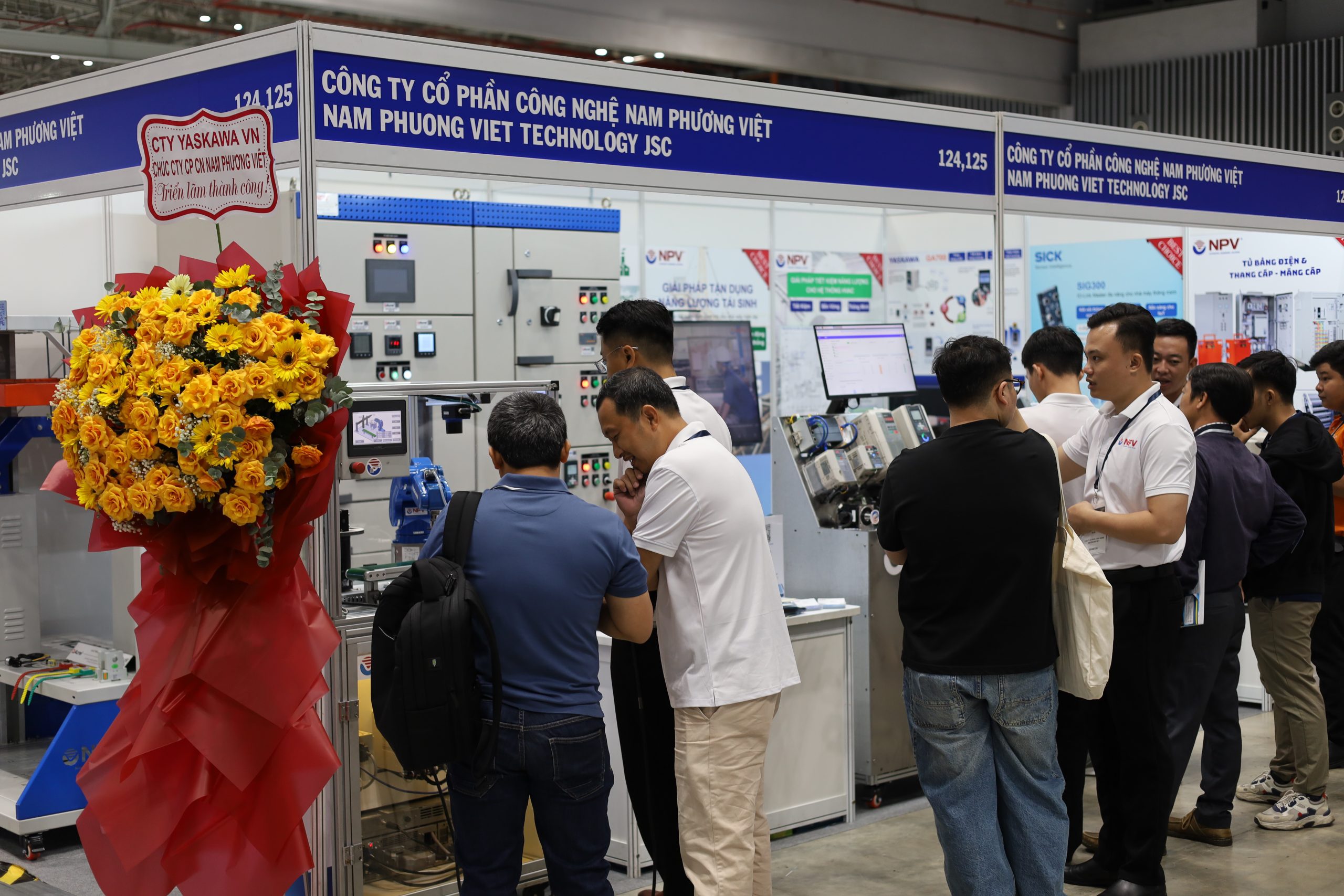 Gian hàng trưng bày của Nam Phương Việt tại triển lãm VSIF 2025